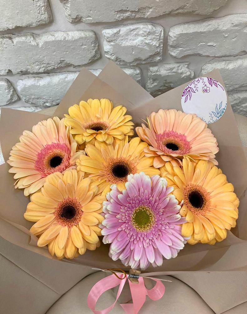 Букет цветов из: Герберы в Марксе