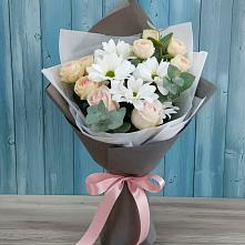 Букет цветов из:  Хризантемы и Розы #REPLACE_PRED# Марксе