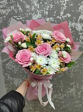 Букет цветов из:  Гвоздики, Орхидеи и Розы #REPLACE_PRED# Марксе