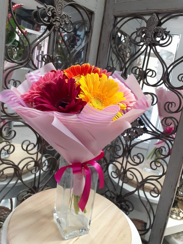 Букет цветов из: Герберы в Марксе