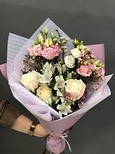 Букет цветов из:  Альстромерии, Розы и Лизиантусы #REPLACE_PRED# Марксе