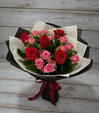 Букет цветов из:  Розы в Марксе