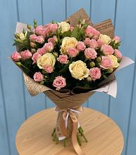 Букет цветов из:  Розы в Марксе