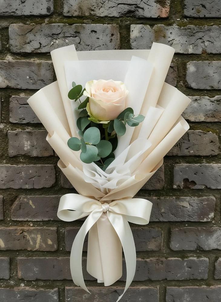 Букет цветов из: Розы в Марксе