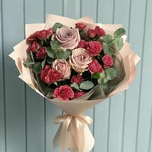 Букет цветов из:  Гвоздики и Розы #REPLACE_PRED# Марксе