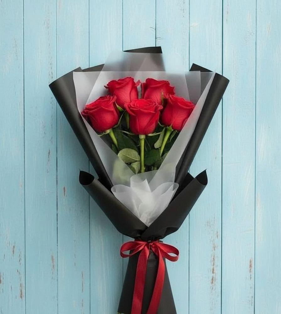 Букет цветов из: Розы в Марксе