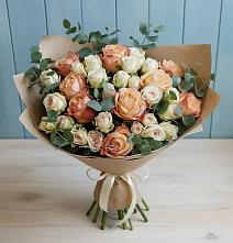 Букет цветов из:  Альстромерии и Розы #REPLACE_PRED# Марксе